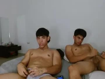 Estebantamara from Chaturbate