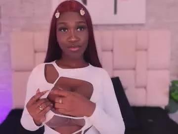 estefanyy_ from Chaturbate