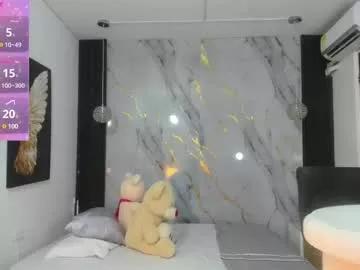 estephany_doll from Chaturbate