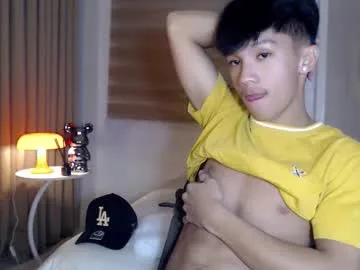 etherealboytoy4hire on Chaturbate 