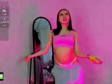evaa__millerr from Chaturbate