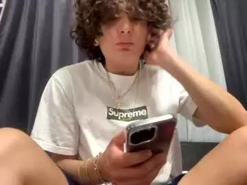 Cling to live show with evanbrown333 from Chaturbate 