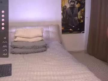 evelina_fox from Chaturbate