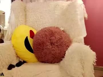 evelinecherry from Chaturbate