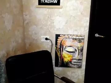 evelineli from Chaturbate
