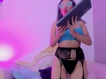 evelynharpee from Chaturbate