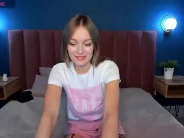 evelynpoole from Chaturbate