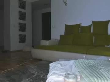 eves_bodyxxx from Chaturbate