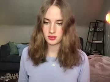 eviecam from Chaturbate