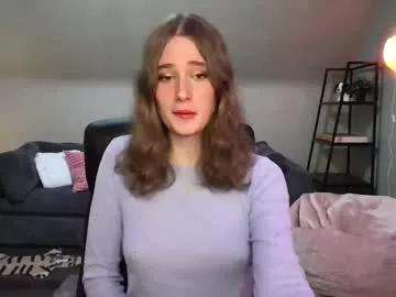 eviecam from Chaturbate
