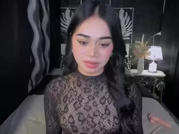expensivets_chloe from Chaturbate