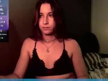 ezmeralda_casimir from Chaturbate