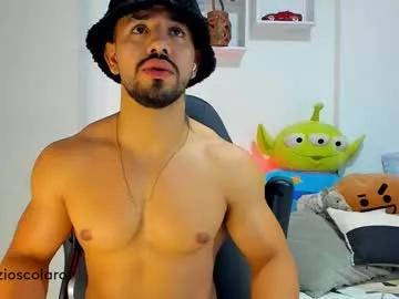 ezzio_scolaro from Chaturbate