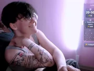 fanny_next_door from Chaturbate