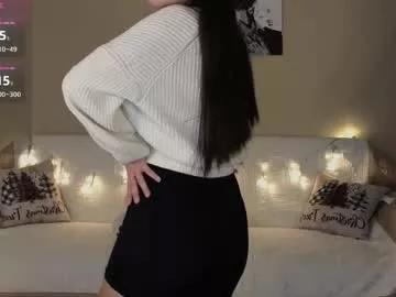 fannydaisy from Chaturbate