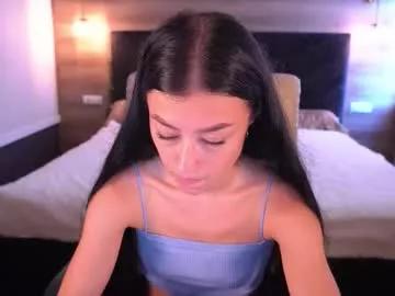 fatalenellie from Chaturbate