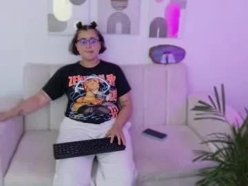 Feelina_firesoul from Chaturbate