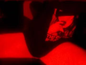 Feelinghardup from Chaturbate