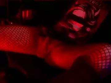 Feelinghardup from Chaturbate