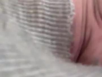 followthewhiterabbittail from Chaturbate