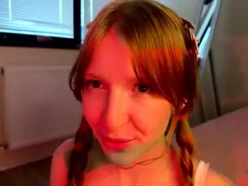 Foxie_kiss from Chaturbate