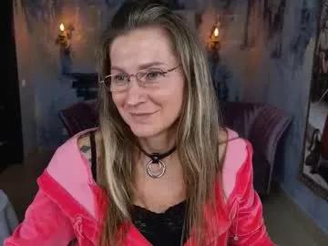 Fridatander from Chaturbate