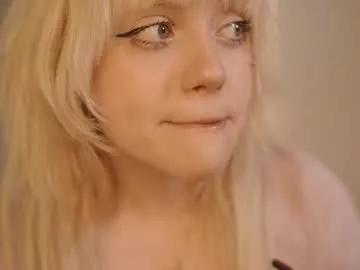 Fuckin_cassie from Chaturbate