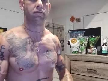 Geekedoutlabs from Chaturbate