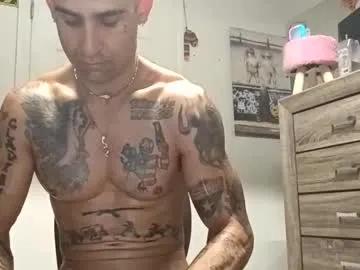 Geekedoutlabs from Chaturbate