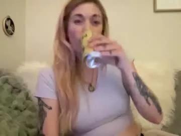 Gemmyrosee from Chaturbate