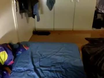 Giannispr1998 from Chaturbate