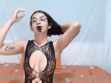 gigiilove24 from Chaturbate