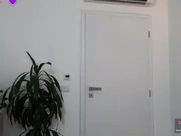 Ginnybabe_ from Chaturbate