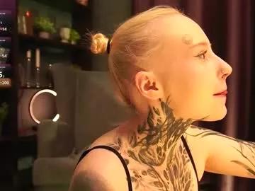 goddes_calzedonia from Chaturbate