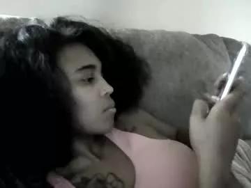 goddessari21 from Chaturbate