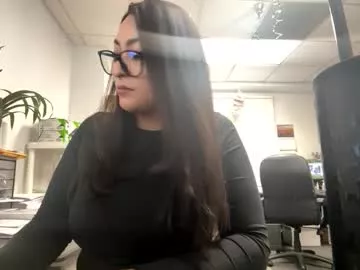 goddessxxrosexx on Chaturbate 