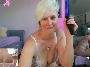 goddexxofpleasure from Chaturbate
