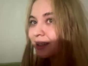 Green_eyes_twinkl from Chaturbate
