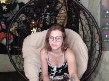 greenwitch9 from Chaturbate