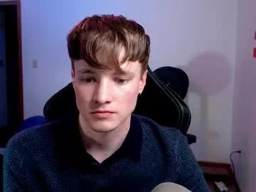 gucciboi4 from Chaturbate