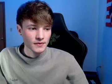 gucciboi4 from Chaturbate