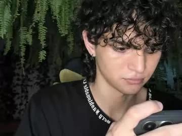 halan_jr from Chaturbate