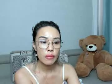hanah_cho_cho from Chaturbate