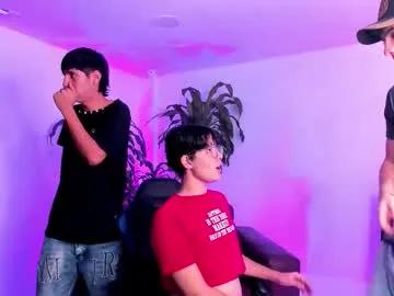 Handsomeboys19 from Chaturbate