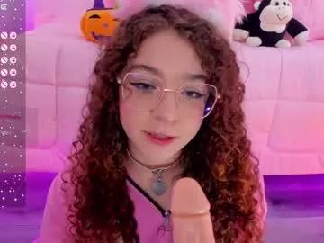hannacutegod from Chaturbate