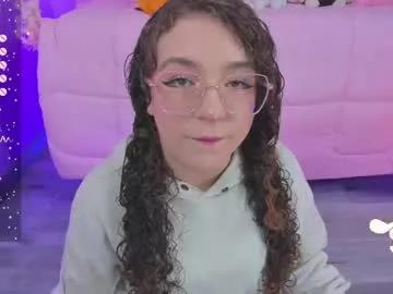 hannacutegod from Chaturbate