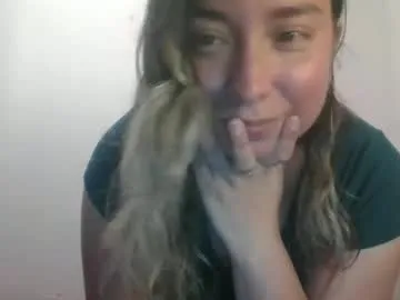 hannahevans2 on Chaturbate 