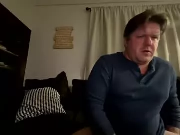 Happilymarr1ed from Chaturbate