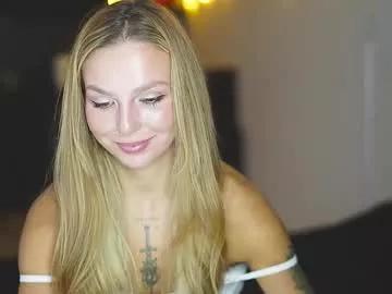 happy_cat_house2 from Chaturbate