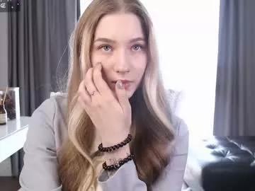 harrieteasley from Chaturbate